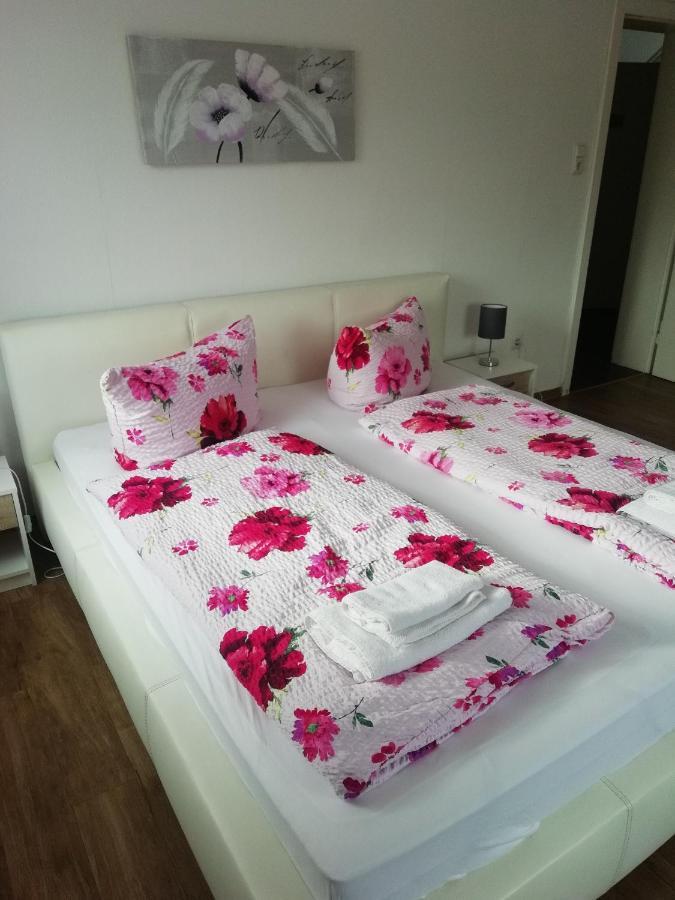 Pension Breidbach Ensch Esterno foto